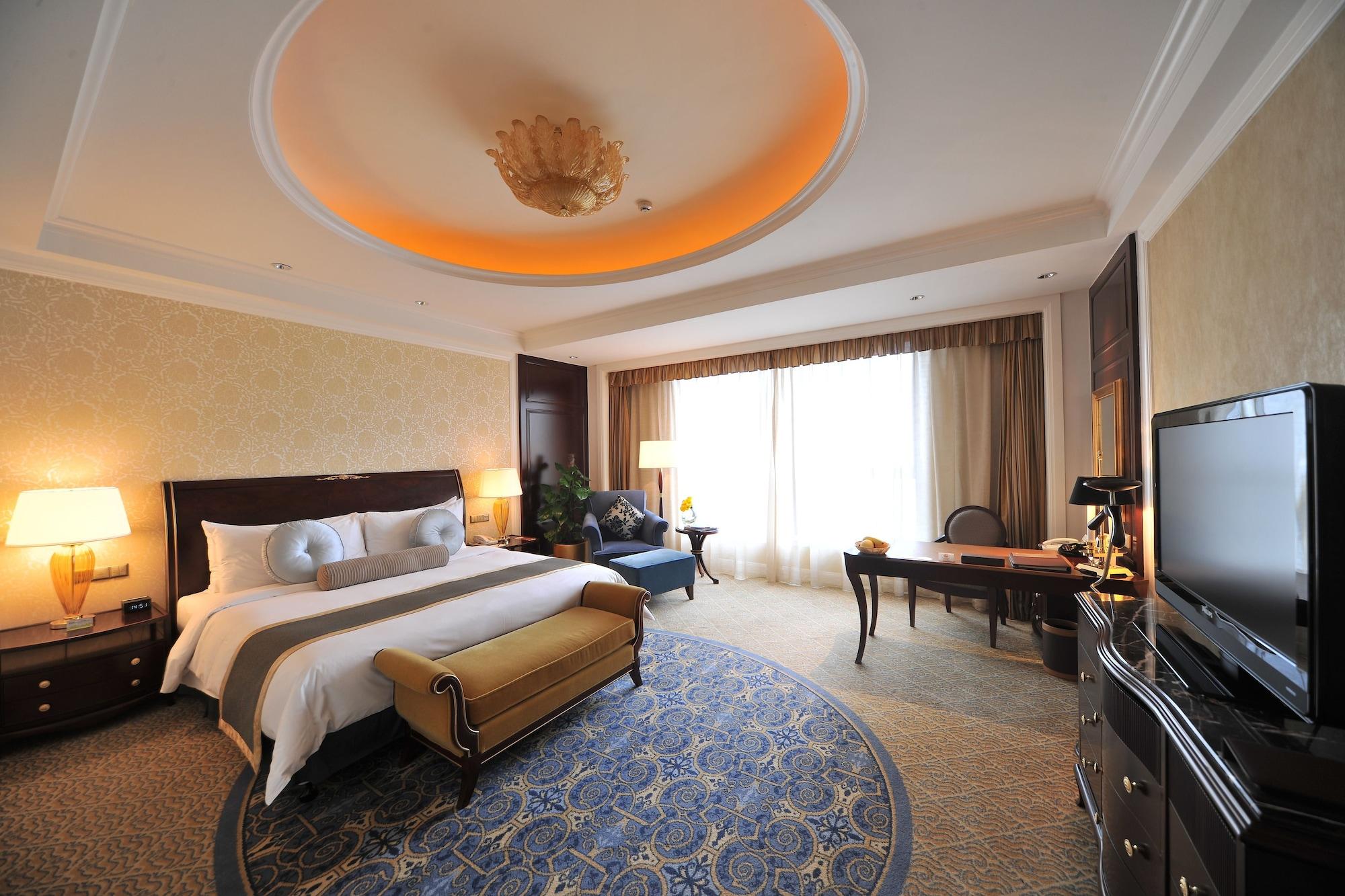 Hotel Grand - Nanjing Road 5*