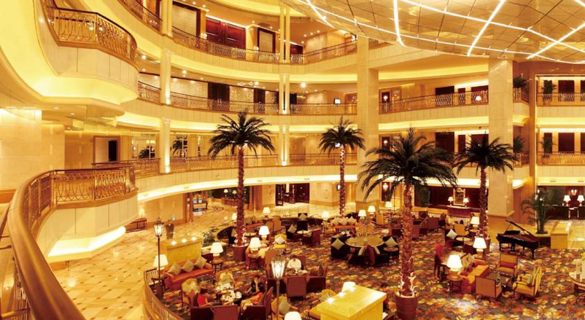 Grand - Nanjing Road Hotel