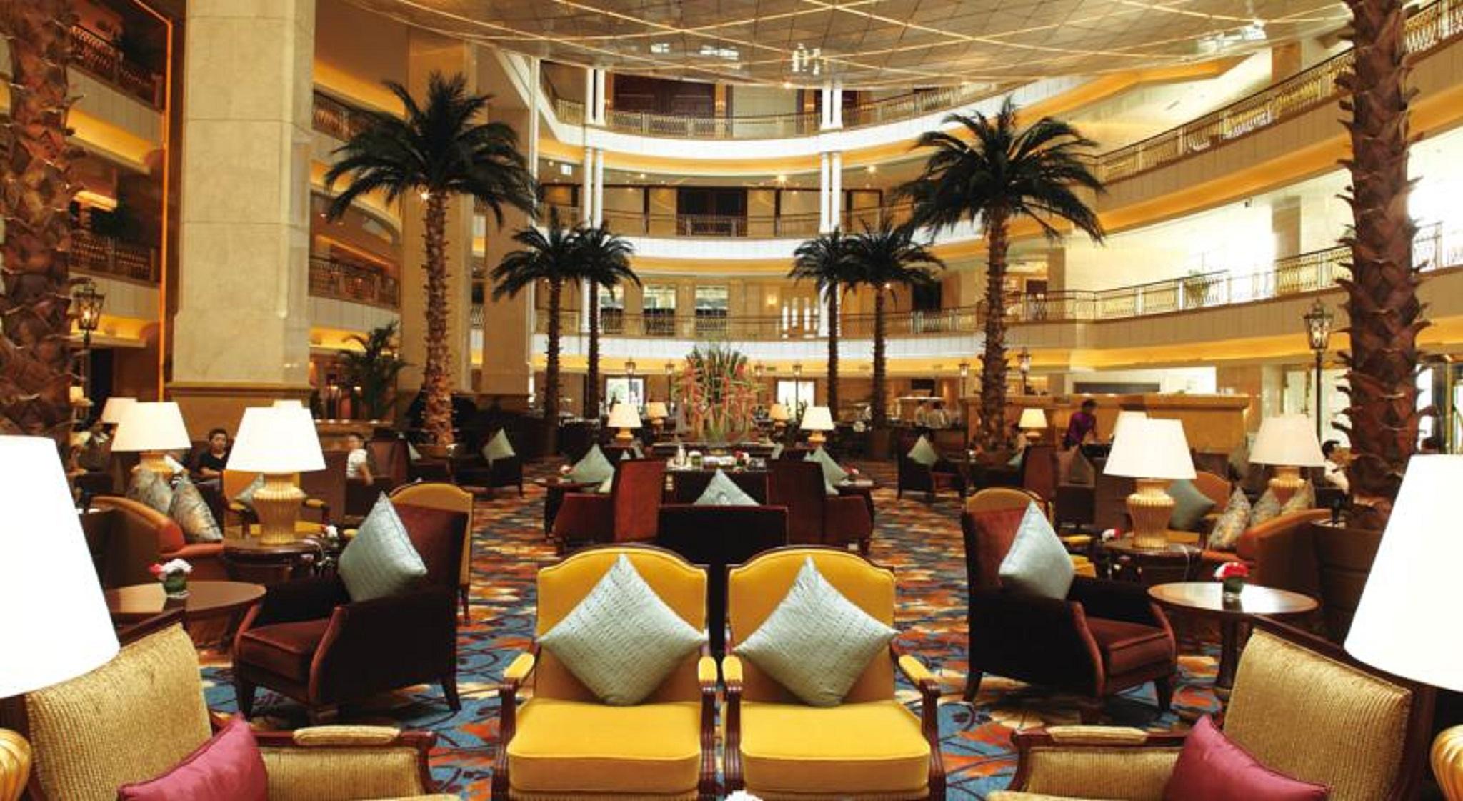Grand - Nanjing Road Hotel 5*