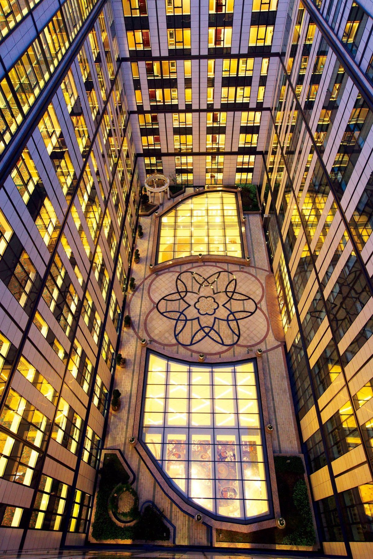 Hotel Grand - Nanjing Road 5*